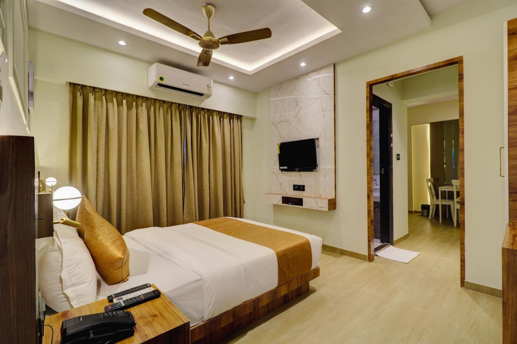 Home2 Studio Apartments Βομβάη Εξωτερικό φωτογραφία