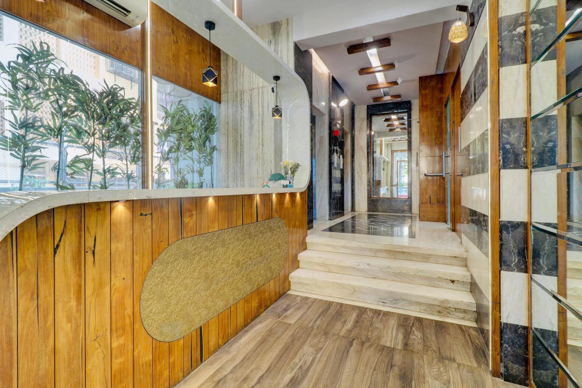 Home2 Studio Apartments Βομβάη Εξωτερικό φωτογραφία
